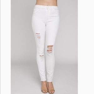 Janie High Rise Skinny Cut Raw Hem